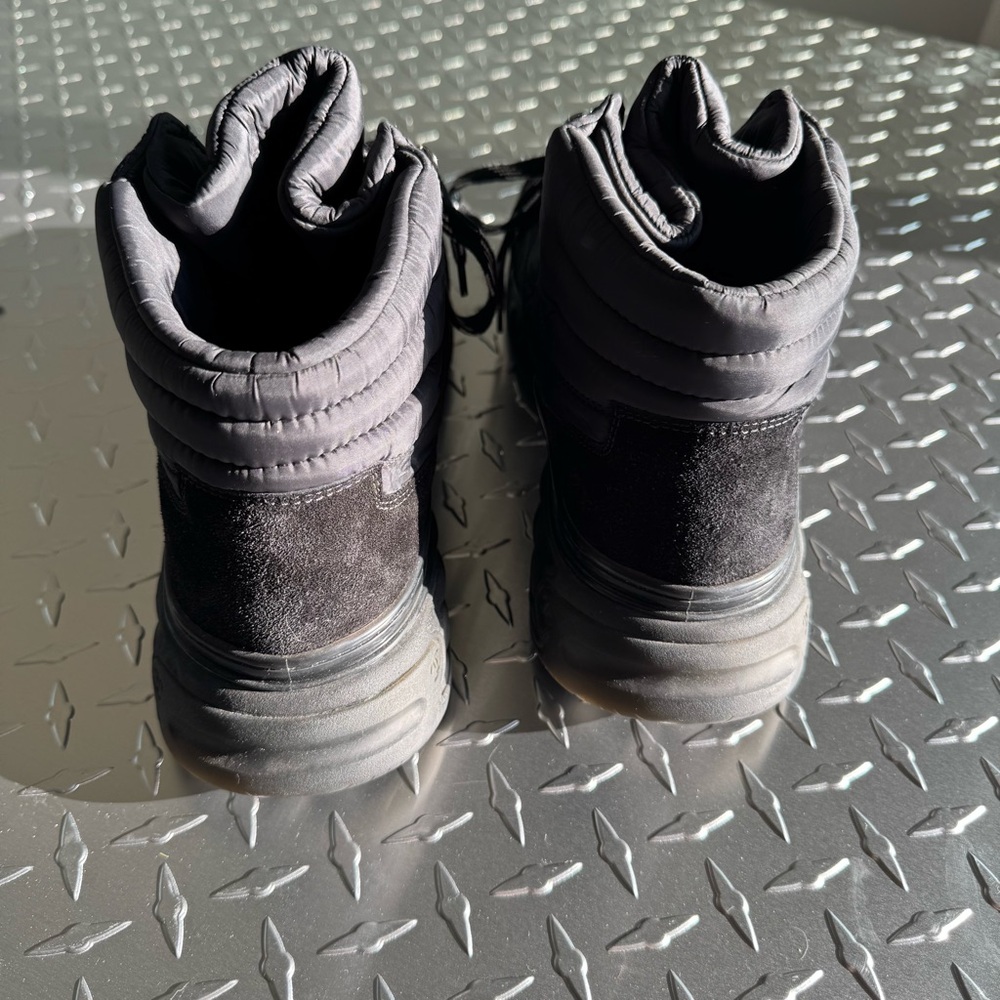 Chanel Logo Hiking Nylon/Suede High Top Sneaker in Black 43 - Picture 4 of 6